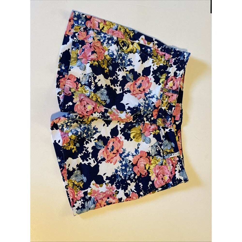 Isaac Mizrahi New York Floral Shorts Women’s Size 4 Navy Pink Summer Preppy